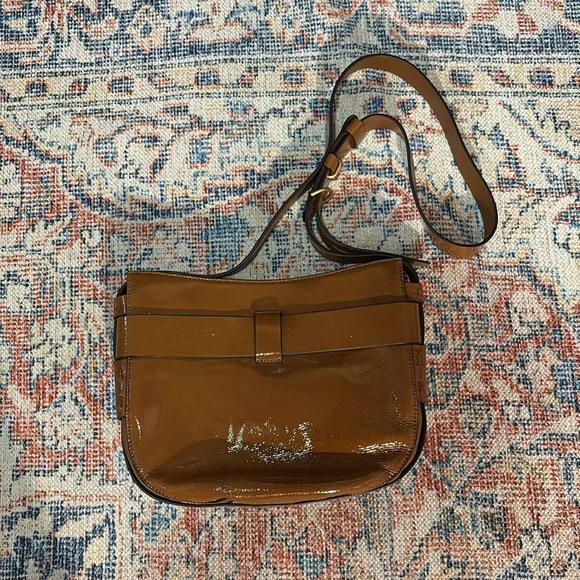 Tory Burch Gemini Link Patent Crossbody Bag in Umber NWOT - Picture 2 of 10